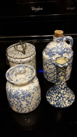 Lot of 4 Pieces of Blue Spongeware