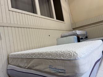 King mattress tempur-pedic