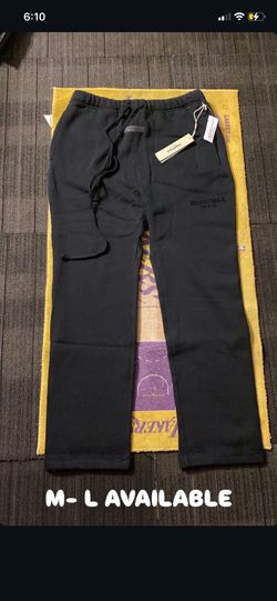 ESSENTIAL FEAR OF GOD SWEATS