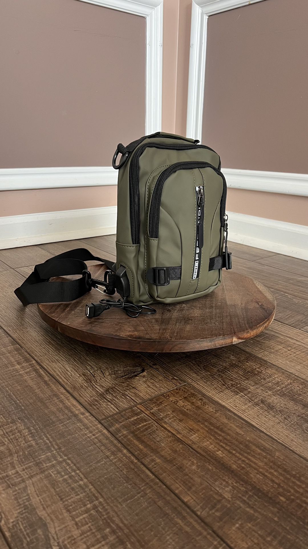Men Bag Crossbody/backpack Olive Green Water Resistant With USB Ports 