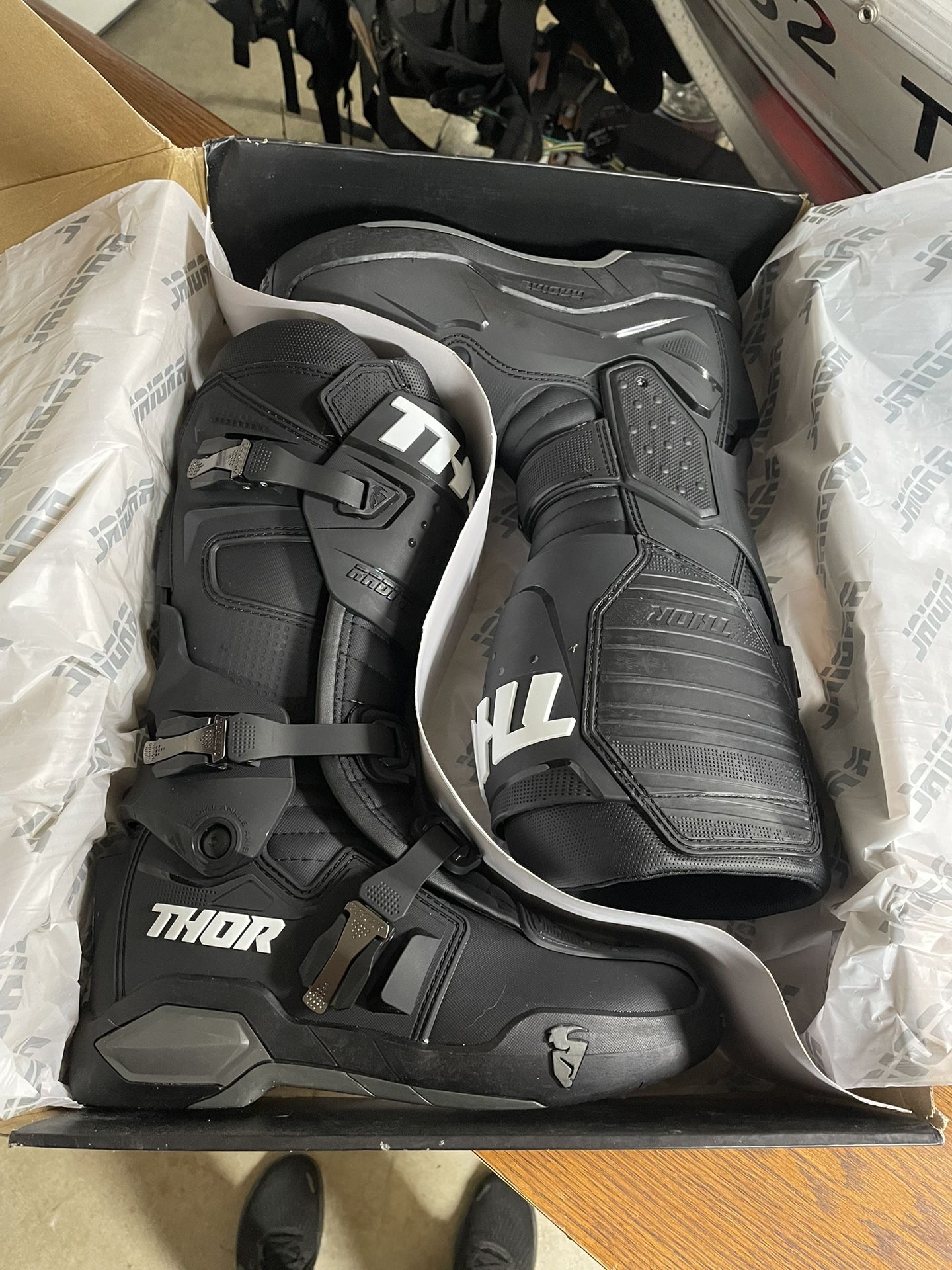 Thor- Radial Boots
