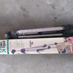 54" Tripod