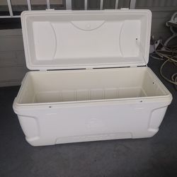 Ice Cooler Igloo Maxcold