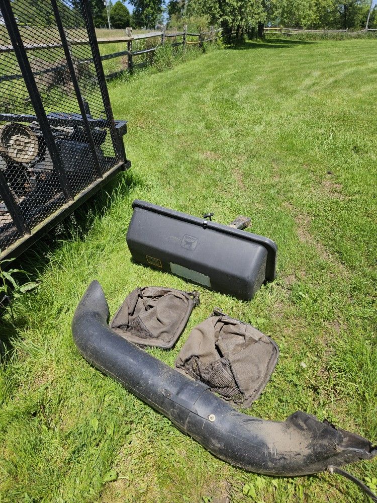 John Deere Bagger System For 38 Inch Deck