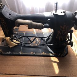 Vintage Joseph Horne Co. Sewing Machine