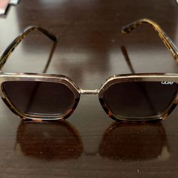 Women’s QUAY Sunglasses