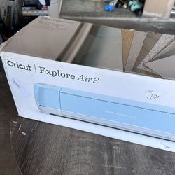 Cricut explore air 2 For Parts $30