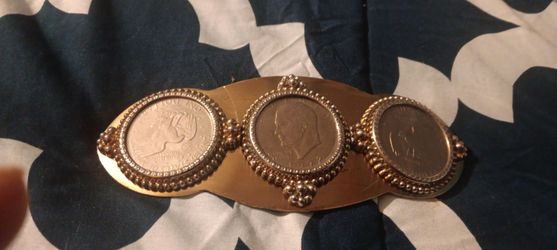 Belt buckle