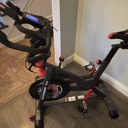Schwinn IC4 Bike