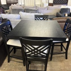 Dining Table Set