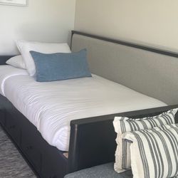 Trundle hardly used!