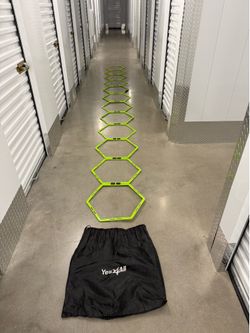 12 Hex Agility Hurdles with Carrying Bag