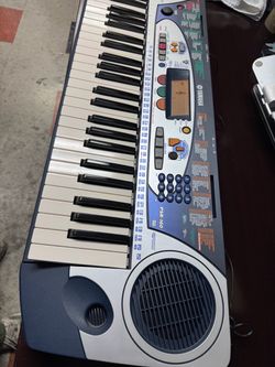 Yamaha PSR-160 Electronic Keyboard