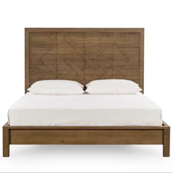 Santa Clara Queen Bed By Classic Home (brand New. Still In Box)