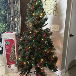 6 Ft Pre- Lit Christmas Tree 