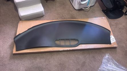 97-02 CHEVY CAMARO PONTIAC FIREBIRD HARD MOLDED DASH COVER PAD OVERLAY (black)