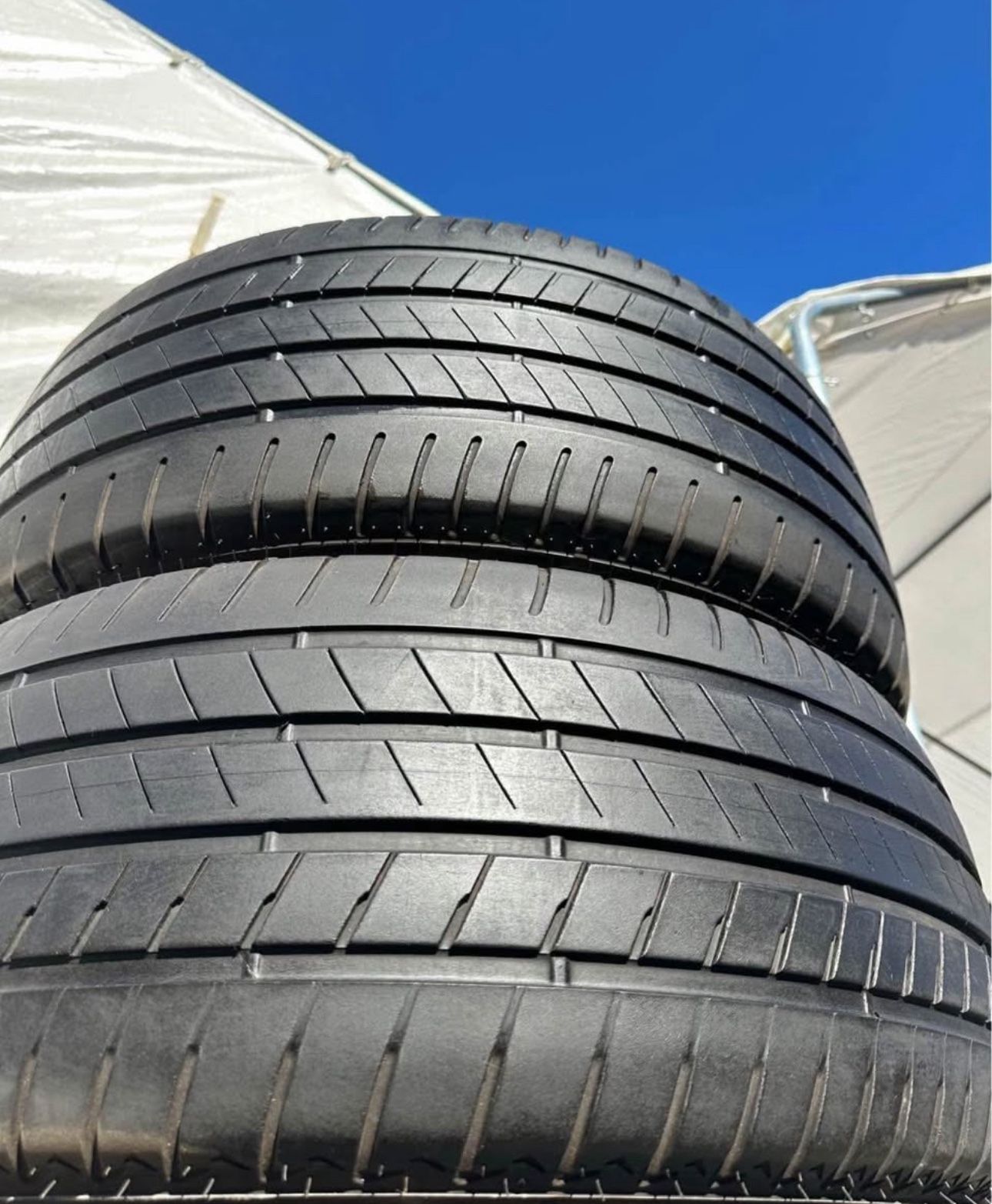 275 50 20 Bridgestone Alenza RFT 275/50/20 used tires 275/50R20