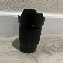 Sony E 28-70mm lens