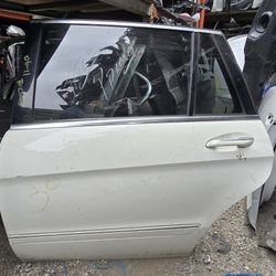 2006 2007 2008 2009 2010 2011 2012 MERCEDES BENZ R CLASS LEFT REAR DRIVER DOOR