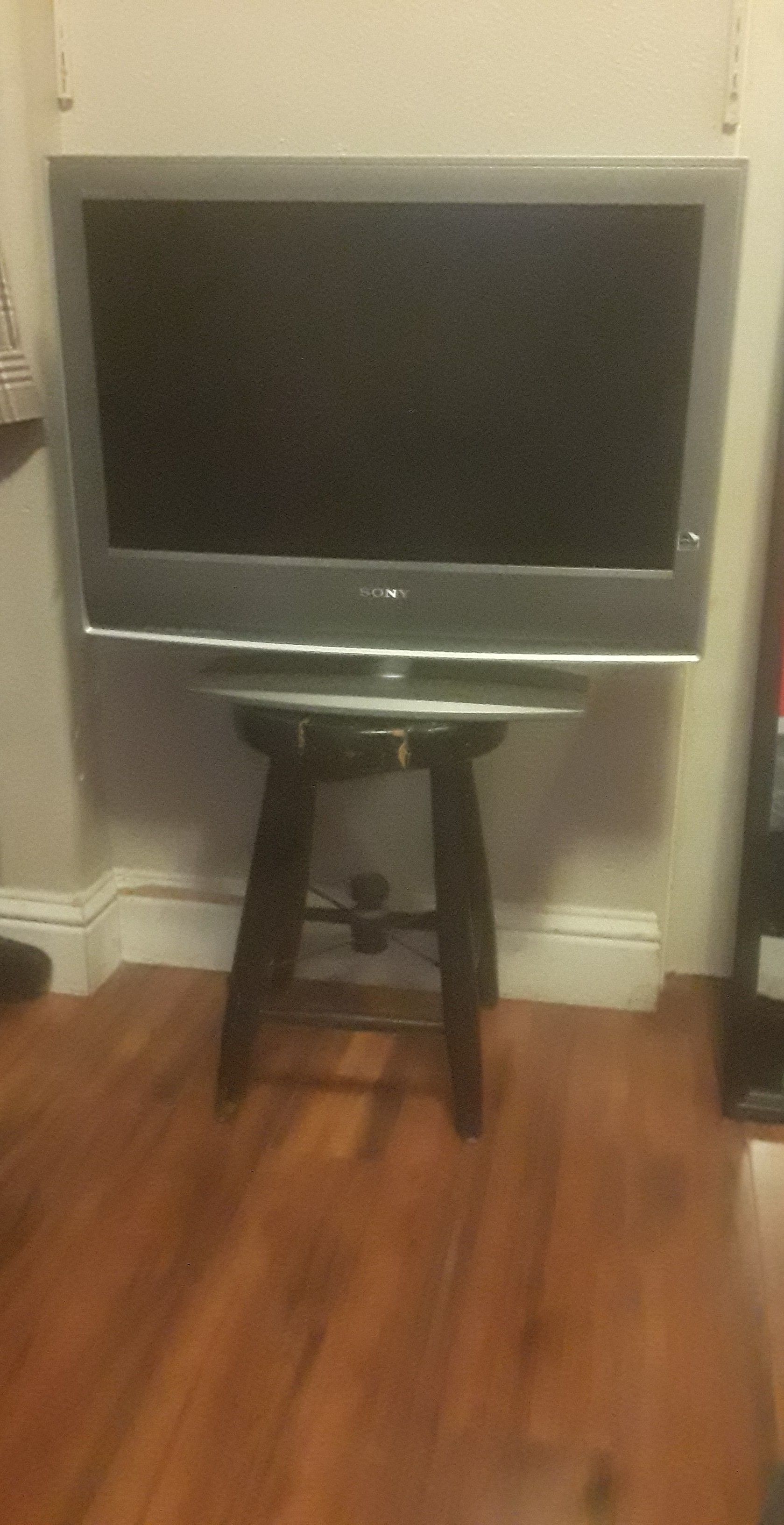 Sony tv works perfect $20