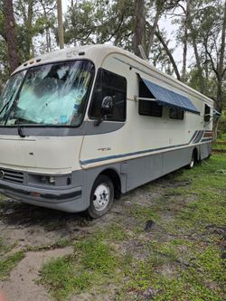 1994 HOLIDAY RAMBLER ENDEAVOR LE
