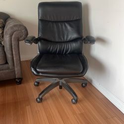 Lazy boy Desk Chair