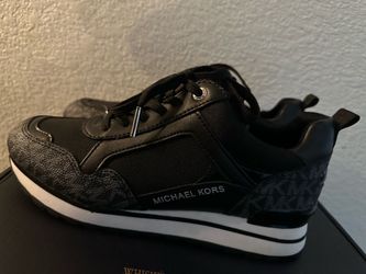 Michael Kors Black and Gray Woman’s Sneakers