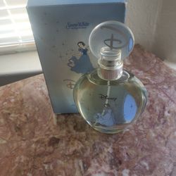 Snow White  Perfume
