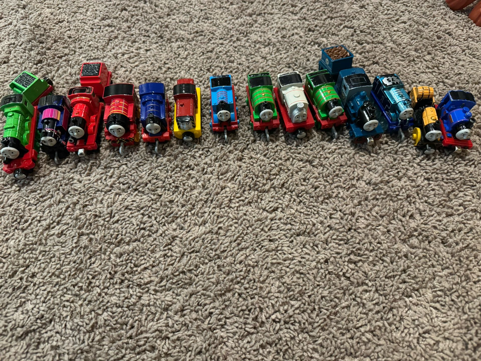 Thomas And Friends Trains And Coaches 
