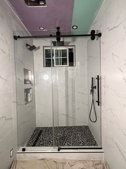 Modern Luxury Sliding Shower Door – 3/8” Tempered Glass