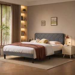 Brand New ! Queen Bed Frame Gray - I can Deliver