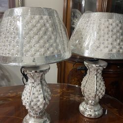 Two Lamp 