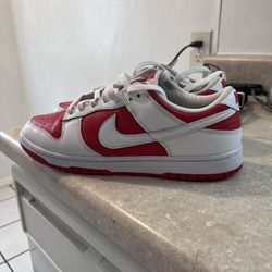 University Red 9.5