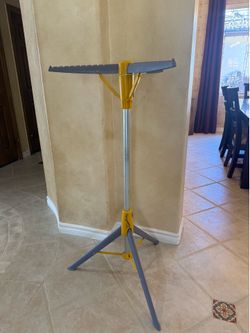 Foldaway - hanging rack