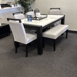 Dining Set 