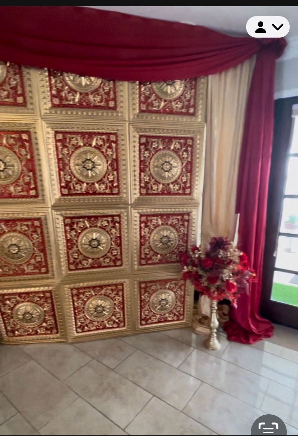 ROSETTE PANEL PAPER-GOLD, RED AND BLUE