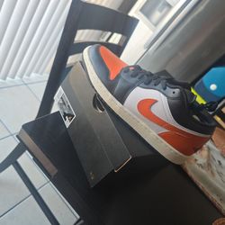Jordan 1 Low