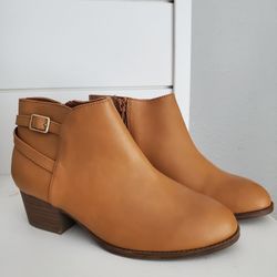 Brand New Old N Navy Girls Boots Size 2