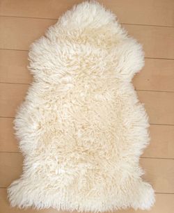 Ikea White Sheepskin Rug