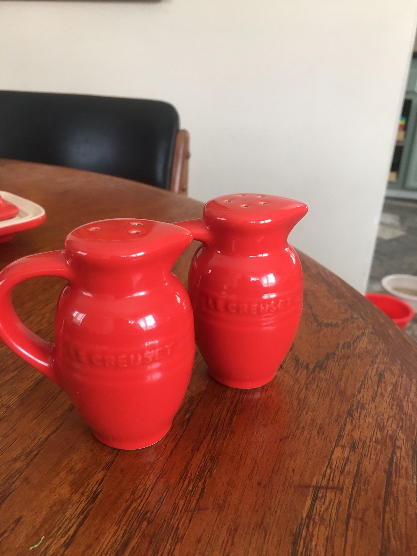 Le creuset red salt and pepper shakers for Sale in Carlsbad, CA OfferUp