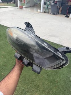 Dodge Dart 2015 headlight passenger