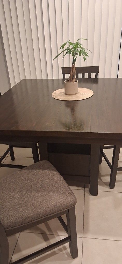 Dark Brown Table