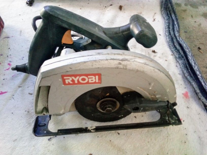 Ryobi Circular Saw 