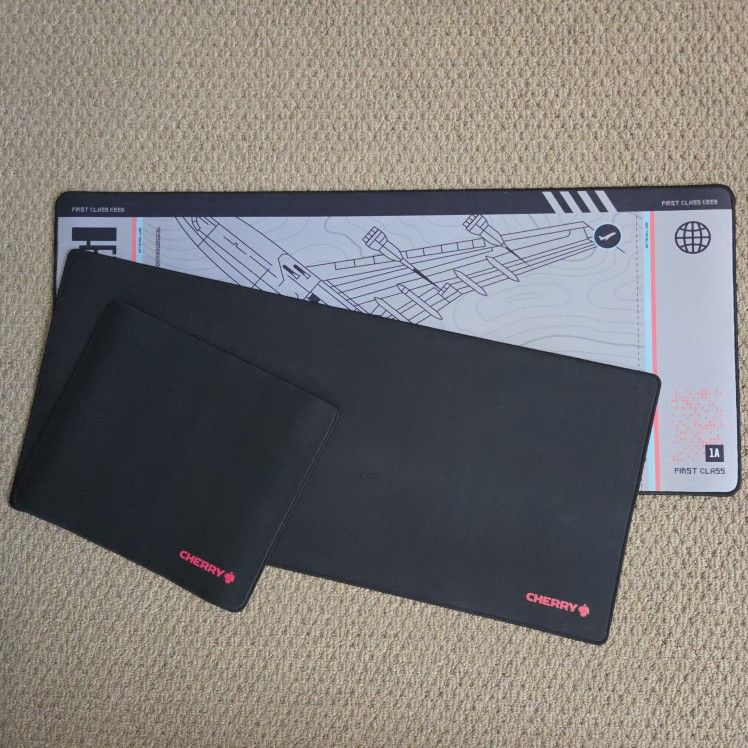 Lot of Deskmats