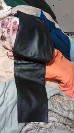 Leather pants new 44/30