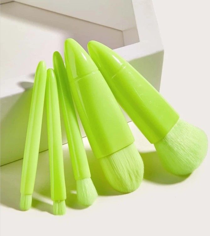 Lime Greem Tralvel Makeup Brushes //..