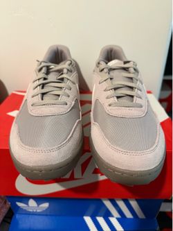 Men’s shoes