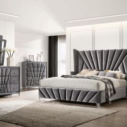 4 Piece Queen Bedroom Set