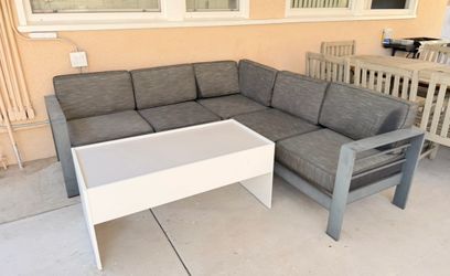 Patio aluminum table set