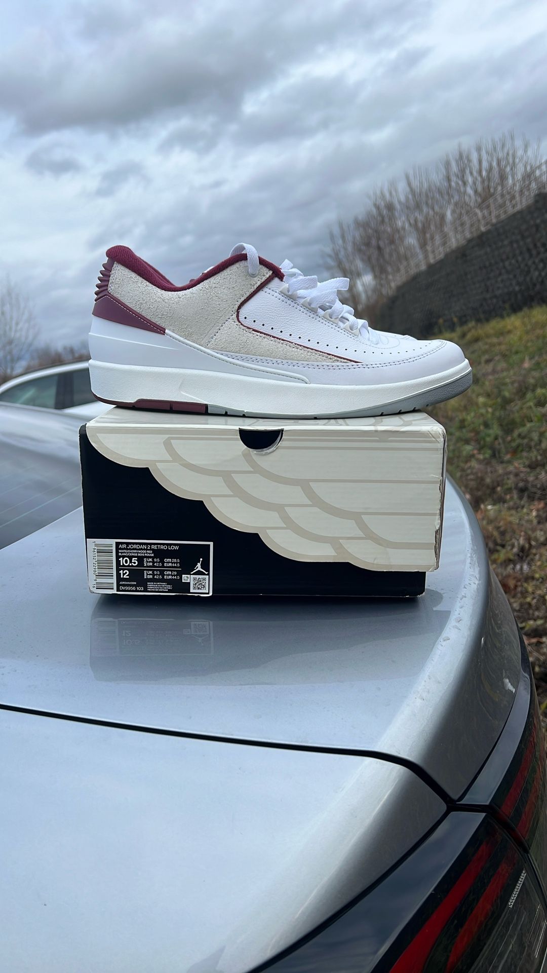Jordan 2 Low -white- Cherrywood